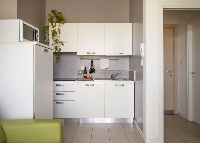 Lägenhetshotell Sunrise 4*